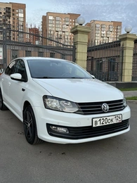 Седан Volkswagen Polo 2019 года, 1050000 рублей, Красноярск