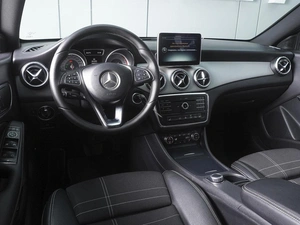 Седан Mercedes-benz CLA-класс 2015 года, 1750000 рублей, Ростов-на-Дону