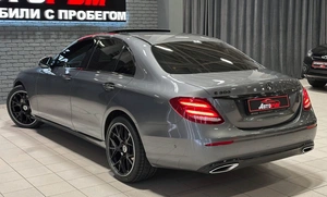 Седан Mercedes-benz E-класс 2019 года, 3950000 рублей, Красноярск