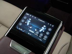 Седан Hongqi H9 2022 года, 4098999 рублей, Москва