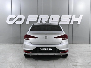 Седан Hyundai Elantra 2019 года, 1699000 рублей, Аксай