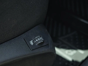 Хетчбэк Peugeot 208 2013 года, 799000 рублей, Краснодар