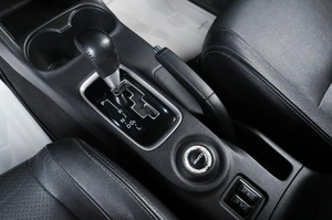 Внедорожник Mitsubishi Outlander 2016 года, 1749000 рублей, Челябинск