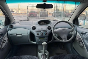 Хетчбэк Toyota Vitz 2001 года, 410000 рублей, Солонцы