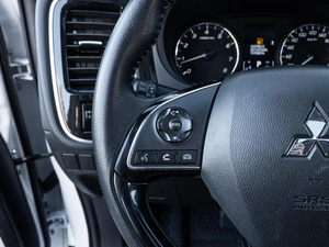 Внедорожник Mitsubishi Outlander 2022 года, 2670000 рублей, Ставрополь