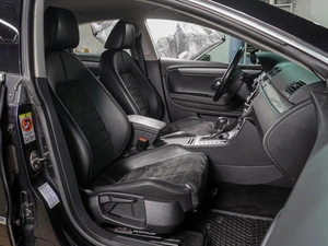 Седан Volkswagen Passat CC 2011 года, 1159000 рублей, Воронеж