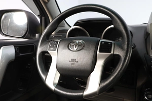 Внедорожник Toyota Land Cruiser Prado 2014 года, 3799000 рублей, Новосибирск