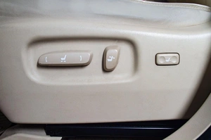 Внедорожник Lexus RX 2011 года, 2249000 рублей, Сургут
