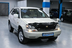 Внедорожник Toyota Harrier 1998 года, 698000 рублей, Солонцы