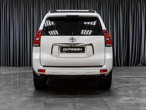 Внедорожник Toyota Land Cruiser Prado 2010 года, 3339000 рублей, Тюмень