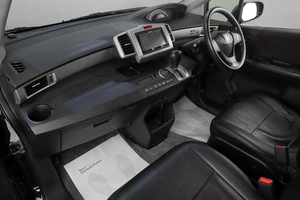 Минивэн Honda Freed 2012 года, 1169000 рублей, Челябинск