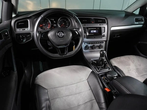 Хетчбэк Volkswagen Golf 2013 года, 1179000 рублей, Воронеж