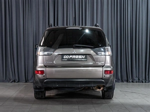 Внедорожник Mitsubishi Outlander 2010 года, 970000 рублей, Волгоград