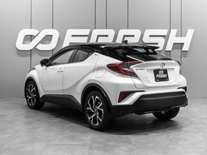 Внедорожник Toyota C-HR 2018 года, 2140000 рублей, Тюмень