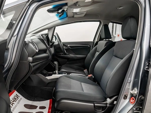 Хетчбэк Honda Fit 2018 года, 1200000 рублей, Красноярск