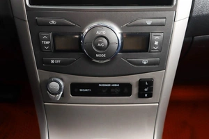 Седан Toyota Corolla 2007 года, 719000 рублей, Пермь