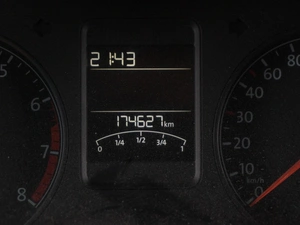 Седан Volkswagen Polo 2015 года, 999000 рублей, Сургут