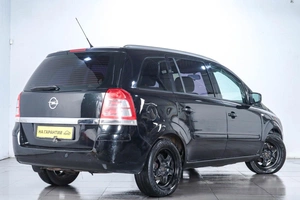 Минивэн Opel Zafira 2013 года, 769000 рублей, Челябинск