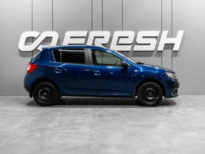 Хетчбэк Renault Sandero 2017 года, 719000 рублей, Тюмень