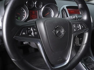 Хетчбэк Opel Astra GTC 2012 года, 747000 рублей, Ростов-на-Дону