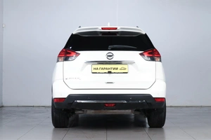 Внедорожник Nissan X-Trail 2018 года, 2489000 рублей, Челябинск