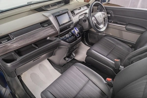 Минивэн Honda Freed 2017 года, 1629000 рублей, Томск