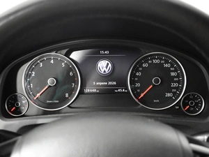 Внедорожник Volkswagen Touareg 2013 года, 2423300 рублей, Казань