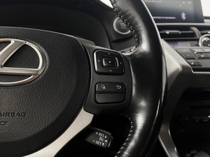 Внедорожник Lexus NX 2017 года, 3298900 рублей, Казань