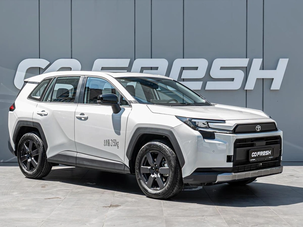 Внедорожник Toyota RAV4 2026 года, 4220000 рублей, Краснодар