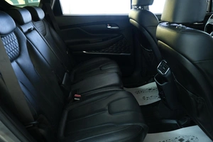 Внедорожник Hyundai Santa Fe 2018 года, 2689000 рублей, Омск