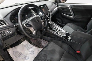 Внедорожник Mitsubishi Pajero Sport 2020 года, 3869000 рублей, Новокузнецк