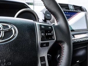 Внедорожник Toyota Land Cruiser Prado 2011 года, 2749000 рублей, Волгоград