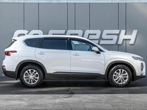 Внедорожник Hyundai Santa Fe 2019 года, 2490000 рублей, Краснодар