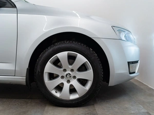 Лифтбек Skoda Octavia 2013 года, 780000 рублей, Красноярск