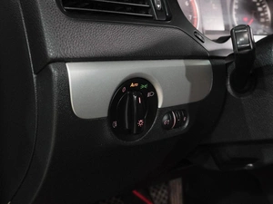 Седан Volkswagen Jetta 2011 года, 829000 рублей, Воронеж