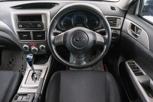 Хетчбэк Subaru Impreza 2009 года, 899000 рублей, Красноярск