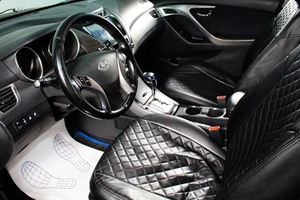 Седан Hyundai Elantra 2012 года, 919000 рублей, Сургут