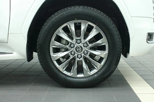 Внедорожник Toyota Land Cruiser 2021 года, 11200000 рублей, Красноярск