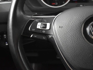 Внедорожник Volkswagen Tiguan 2019 года, 1974900 рублей, Казань