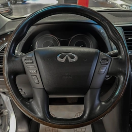 Внедорожник Infiniti QX80 2013 года, 2997000 рублей, Красноярск