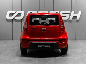 Хетчбэк Kia Soul 2013 года, 1070000 рублей, Тюмень