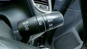 Хетчбэк Mazda Axela 2014 года, 1195000 рублей, Красноярск