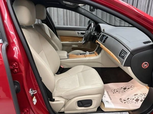 Седан Jaguar XF 2014 года, 1399000 рублей, Красноярск