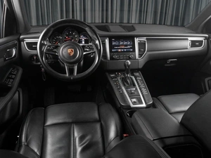 Внедорожник Porsche Macan 2018 года, 4280000 рублей, Тюмень