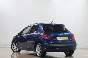 Хетчбэк Peugeot 207 2008 года, 369000 рублей, Новокузнецк