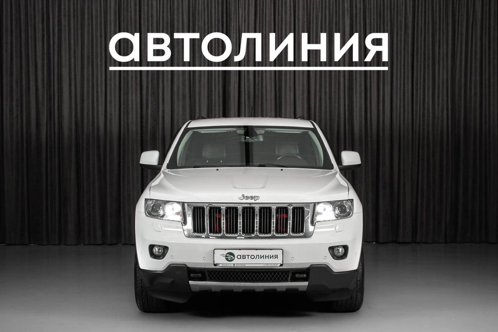 Внедорожник Jeep Grand Cherokee 2012 года, 1779000 рублей, Красноярск