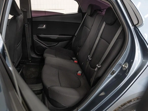 Седан Kia Rio 2013 года, 900000 рублей, Краснодар