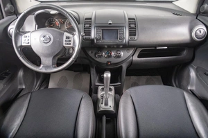 Хетчбэк Nissan Note 2010 года, 739000 рублей, Томск