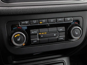 Внедорожник Volkswagen Tiguan 2015 года, 1543000 рублей, Краснодар