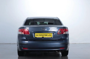 Седан Toyota Avensis 2009 года, 859000 рублей, Челябинск